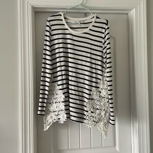 CATO women’s sweater